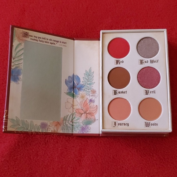 Make Up Bundle - Picture 2 of 7